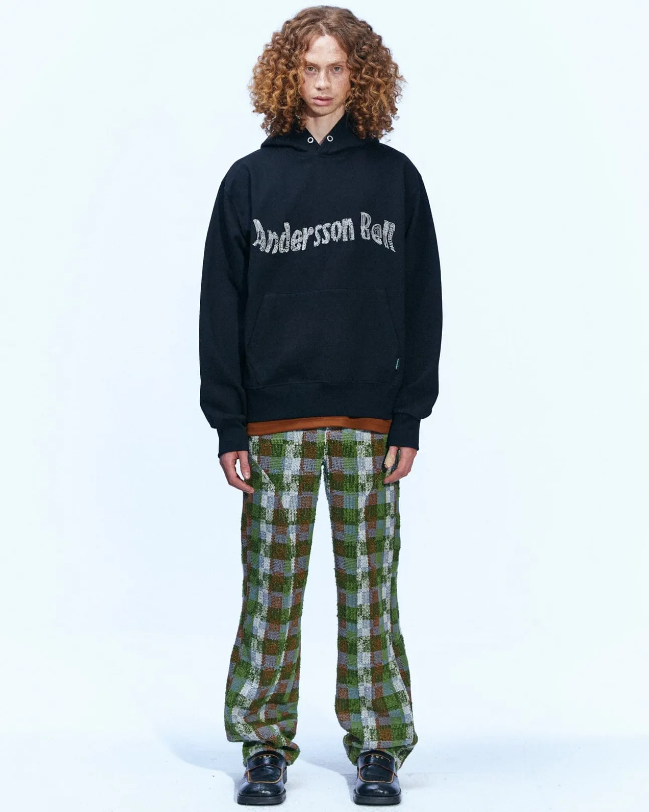 Andersson Bell (Essential) Unisex New Ab Logo Embroidery Hoodie Atb898U(Black)-Men Sweatshirts