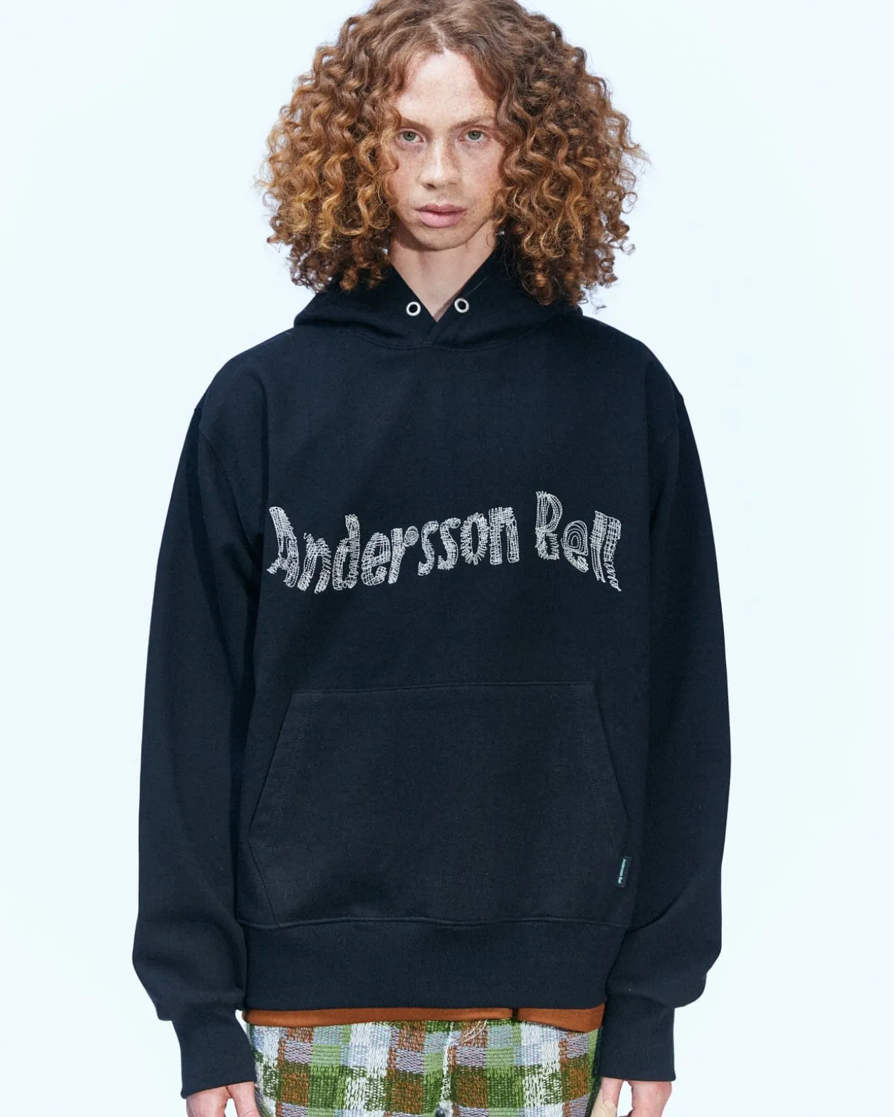 Andersson Bell (Essential) Unisex New Ab Logo Embroidery Hoodie Atb898U(Black)-Men Sweatshirts