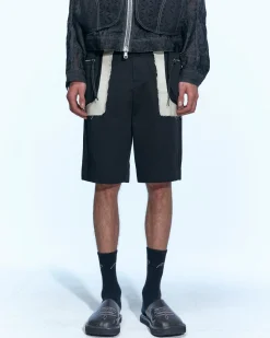 Andersson Bell Raw Edge Cargo Shorts Apa641M(Black)-Men Trousers