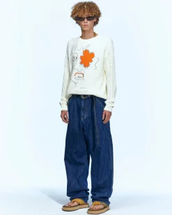 Andersson Bell Unisex Flower Man Crew Neck Sweater Atb961U(Ecru)-Men Knitwear